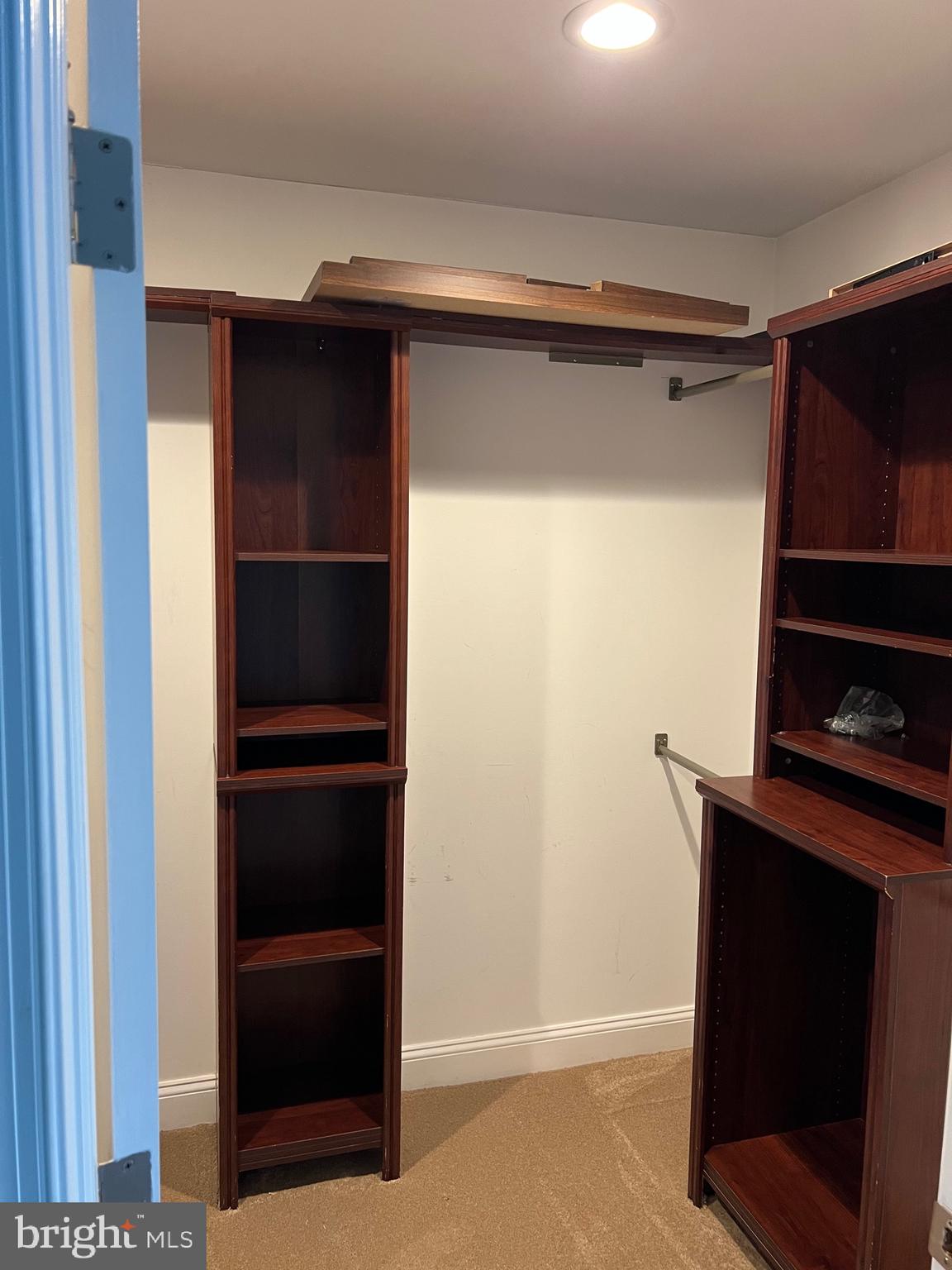 CREEK VIEW ESTS - Residential