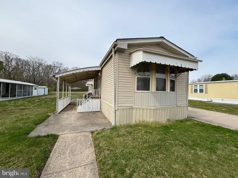 20 Spruce Drive, Sicklerville, NJ 08081 - #: NJCD2115358