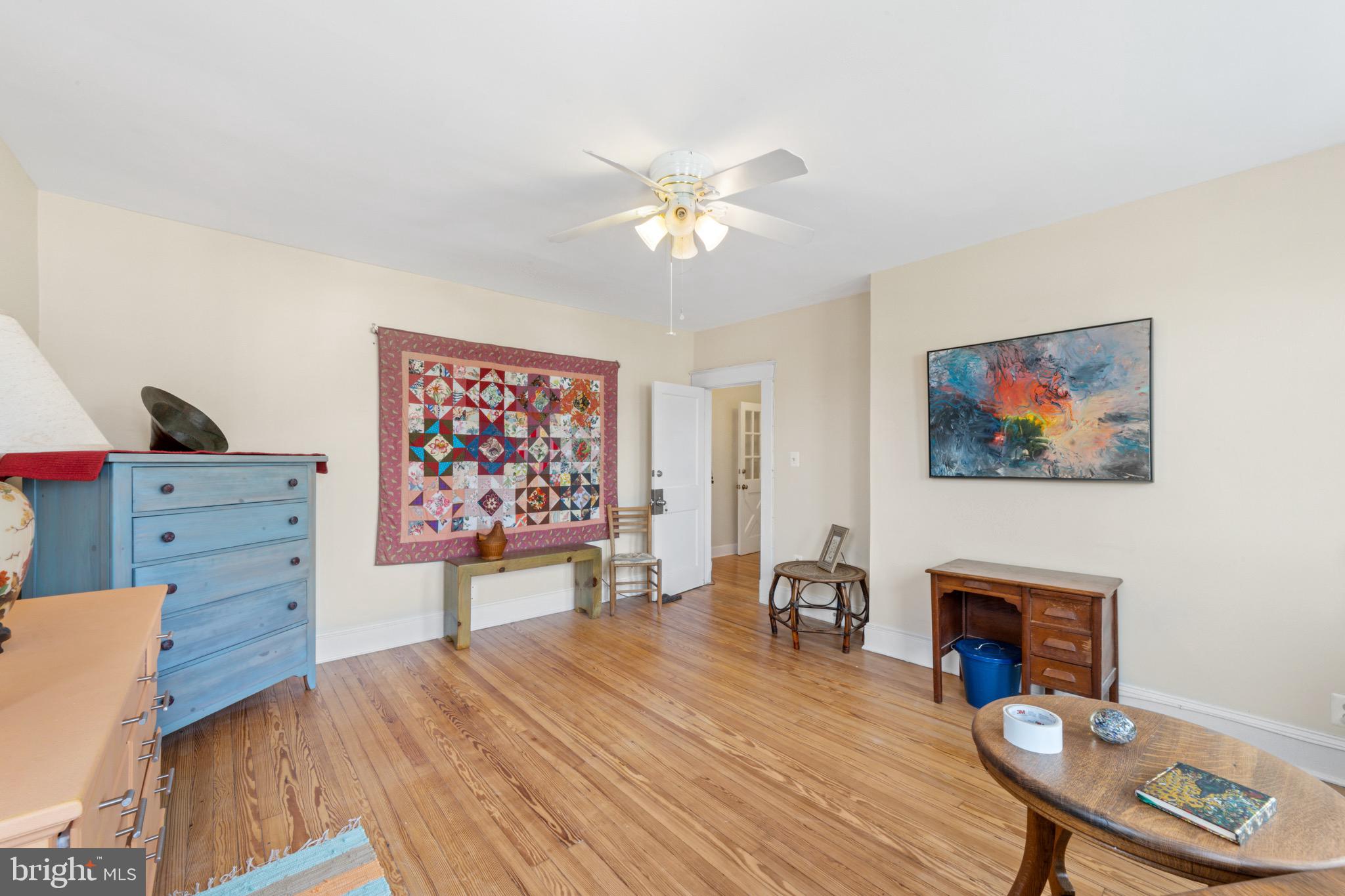 HAMILTON HILLS - Residential