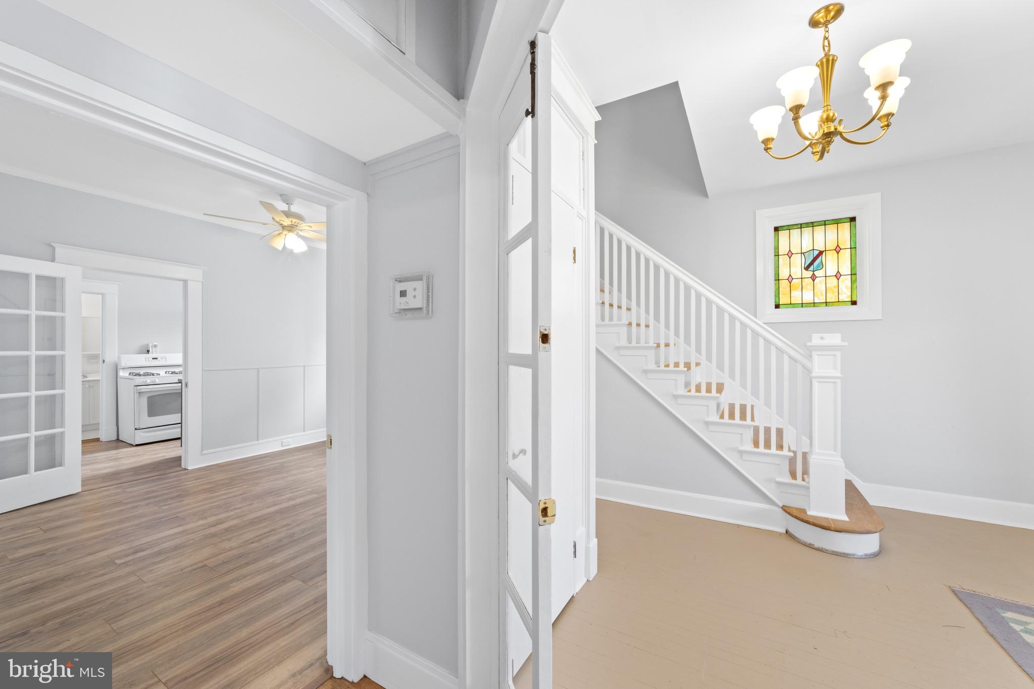 HAMILTON HILLS - Residential