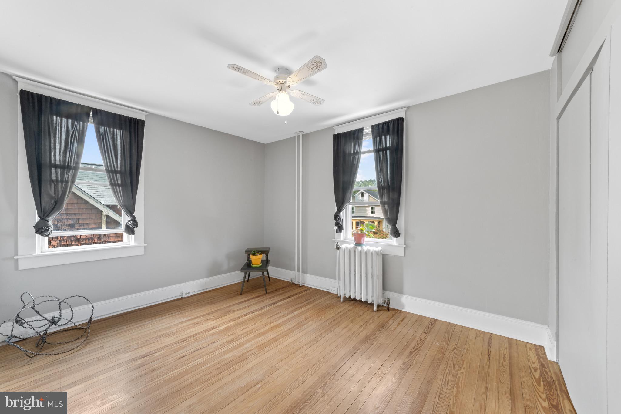 HAMILTON HILLS - Residential