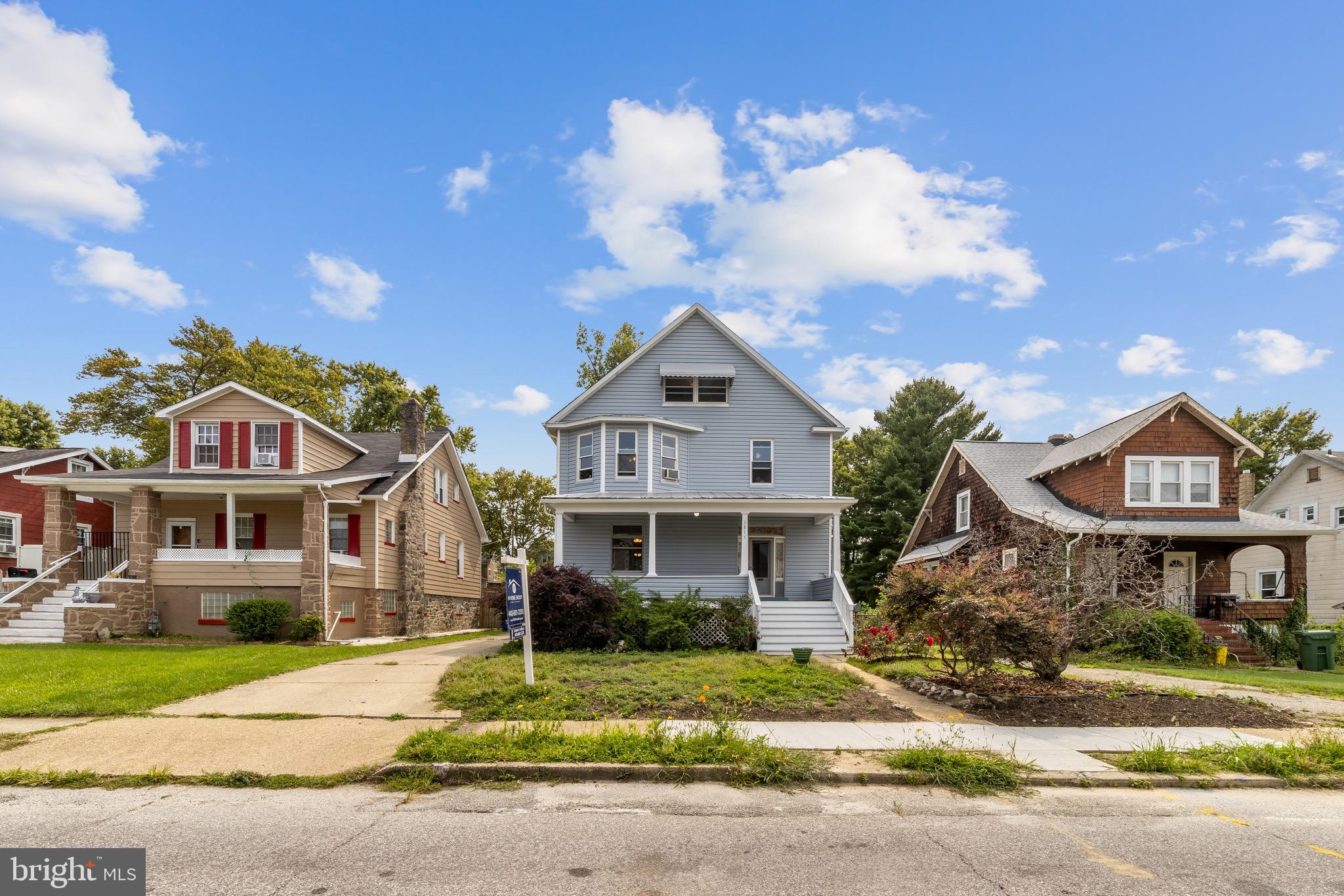 HAMILTON HILLS - Residential