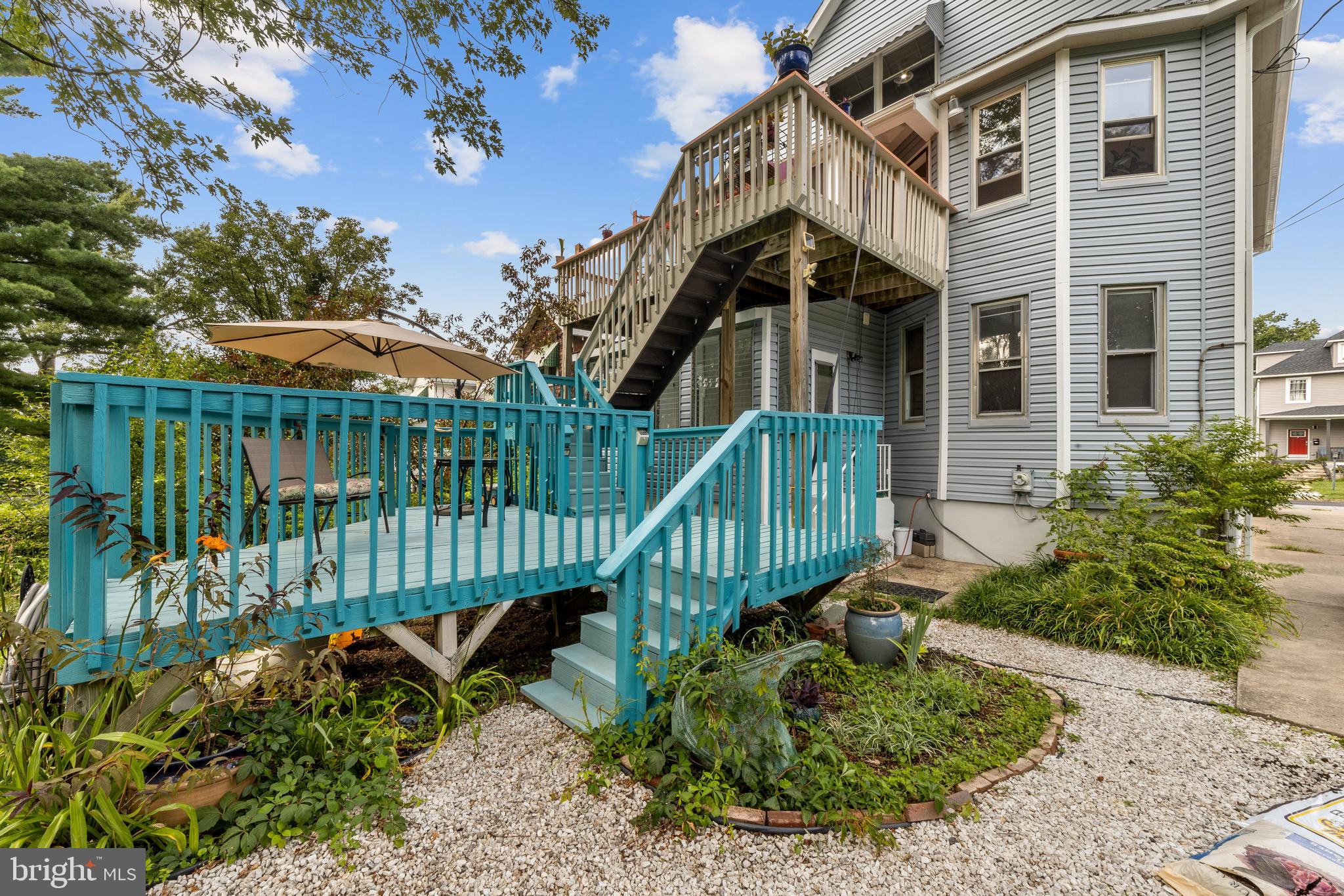 HAMILTON HILLS - Residential