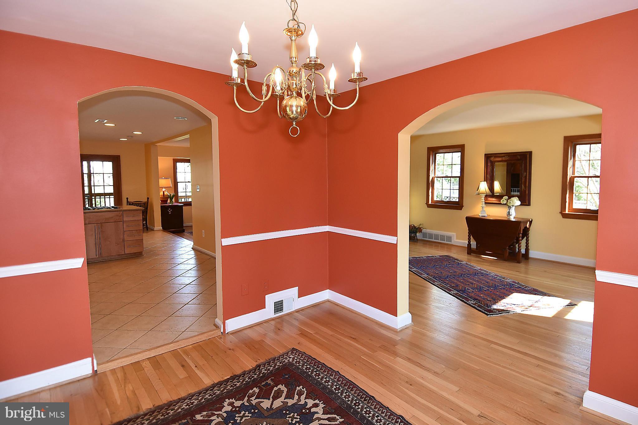 LEEWAY HEIGHTS - Residential