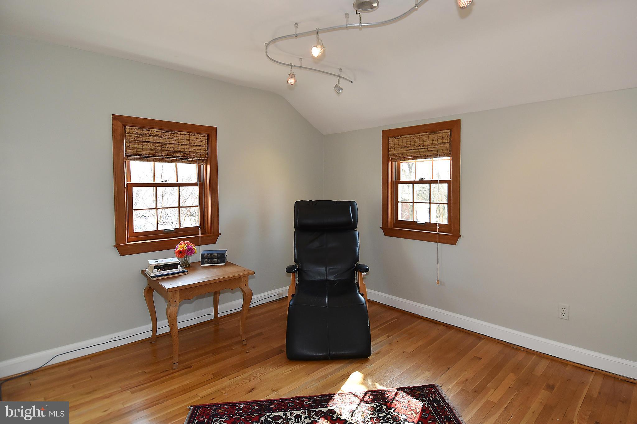 LEEWAY HEIGHTS - Residential