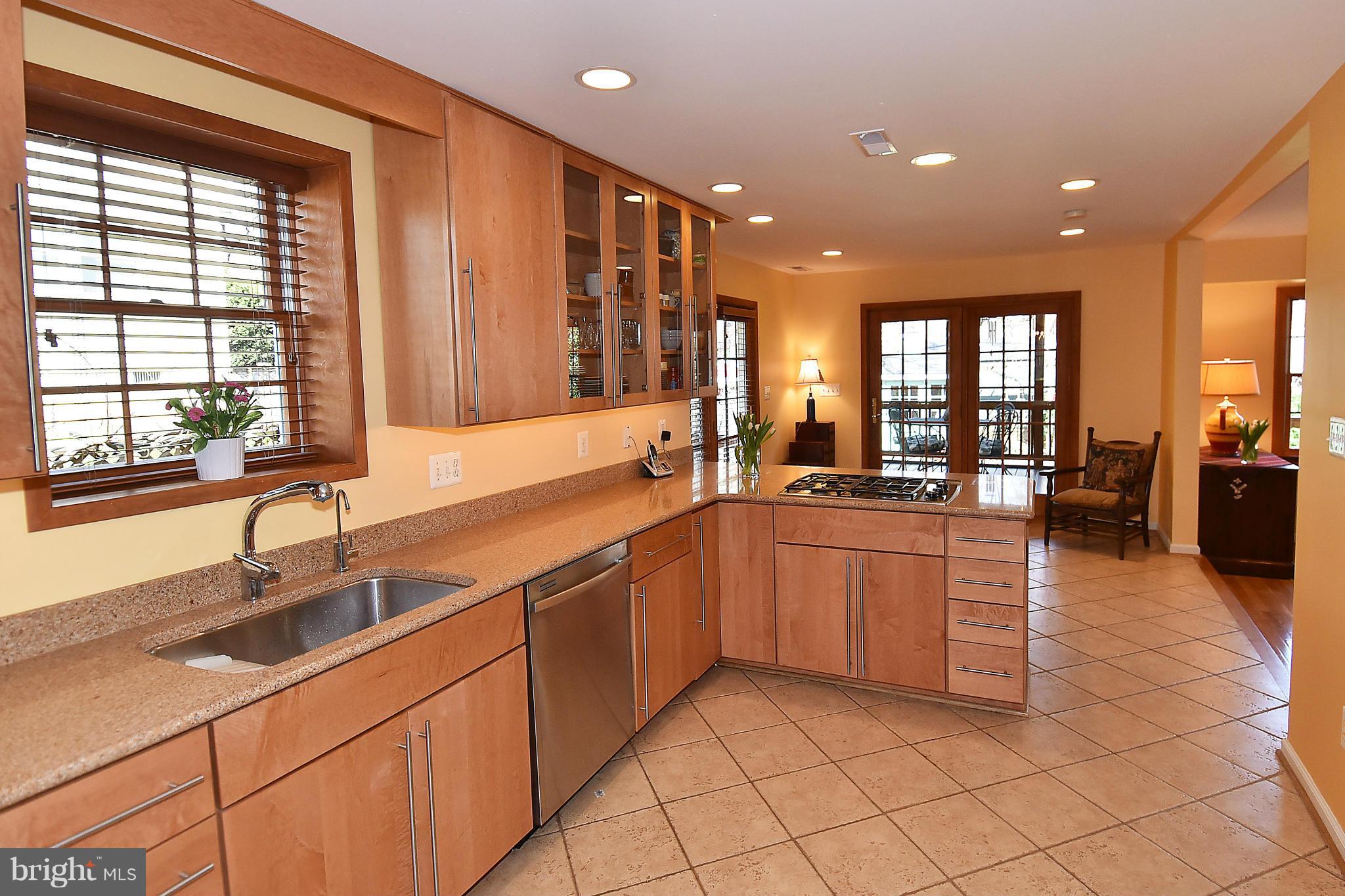 LEEWAY HEIGHTS - Residential