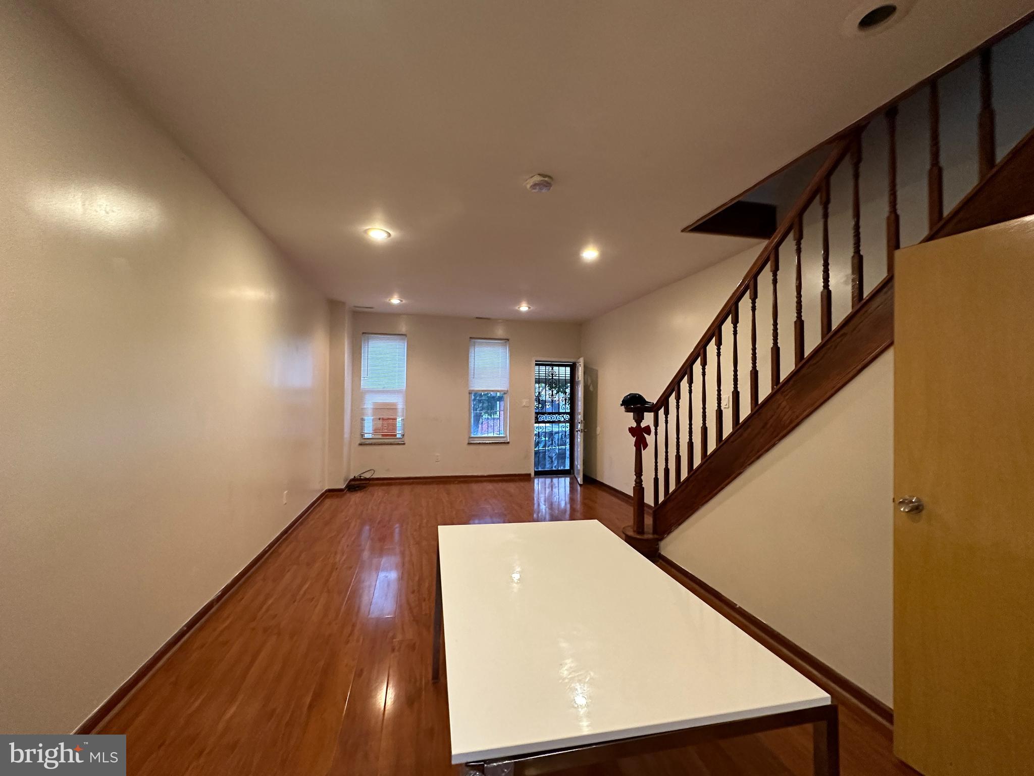 PHILADELPHIA (SOUTH) - Residential