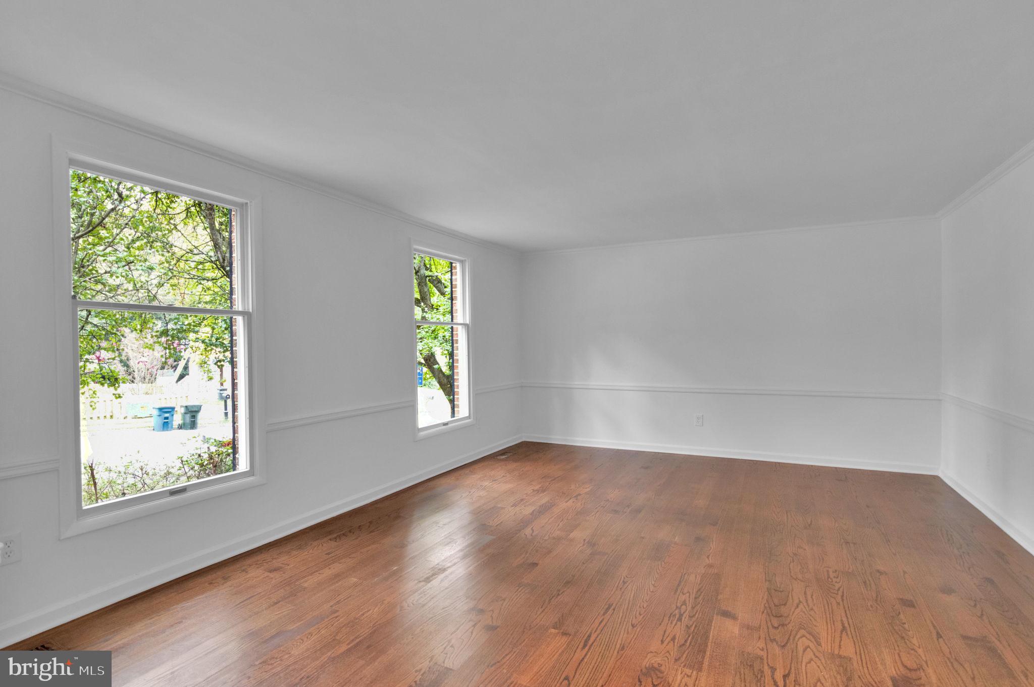 4620 UNIVERSITY DRIVE