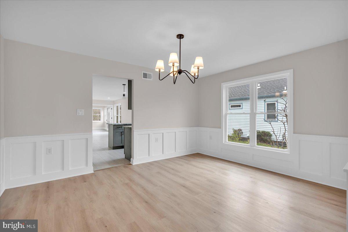 139 BUCKINGHAM DRIVE