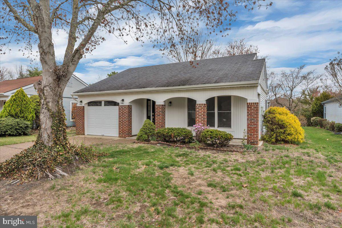 139 BUCKINGHAM DRIVE