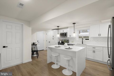 Tiny photo for 1622 Chesapeake Drive, EDGEWATER, MD 21037 (MLS # MDAA2138592)