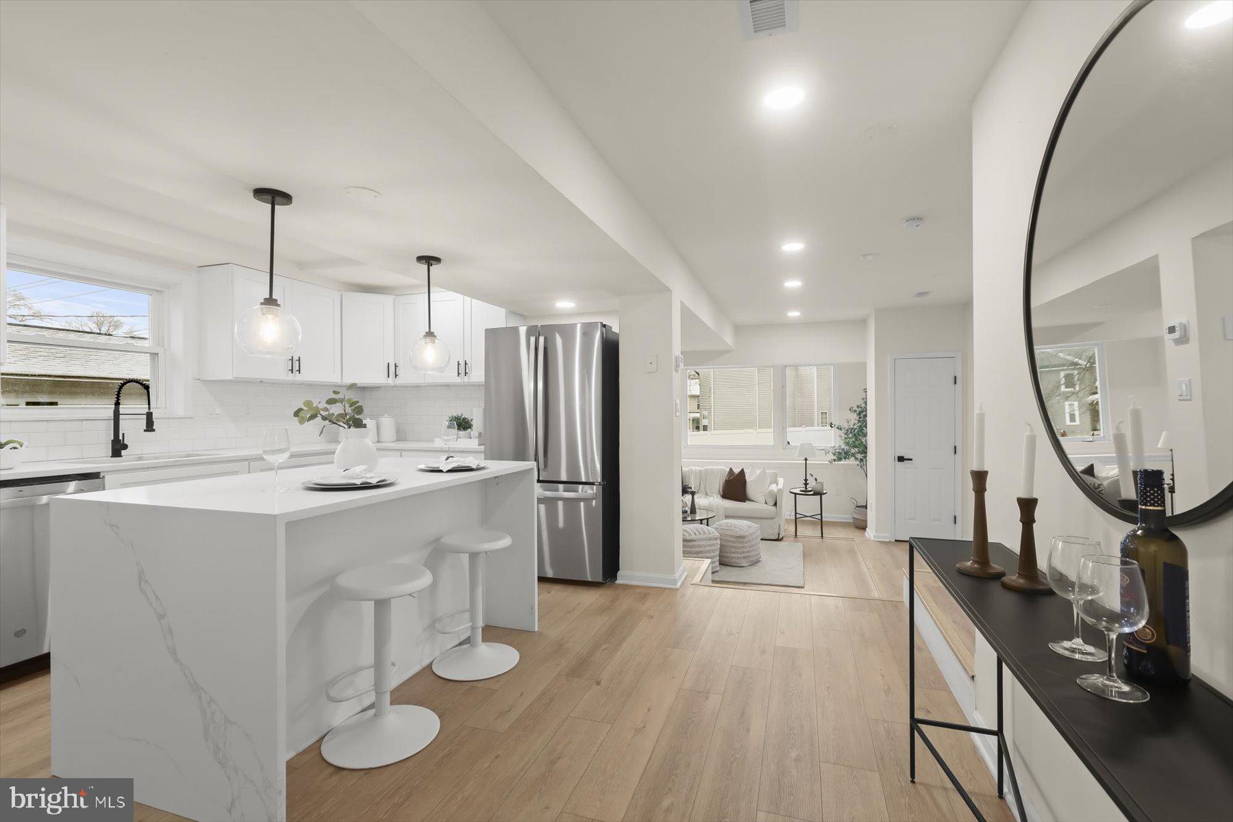 LONDONTOWN - Residential