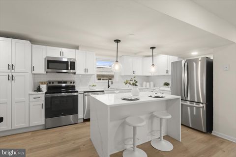Tiny photo for 1622 Chesapeake Drive, EDGEWATER, MD 21037 (MLS # MDAA2138592)