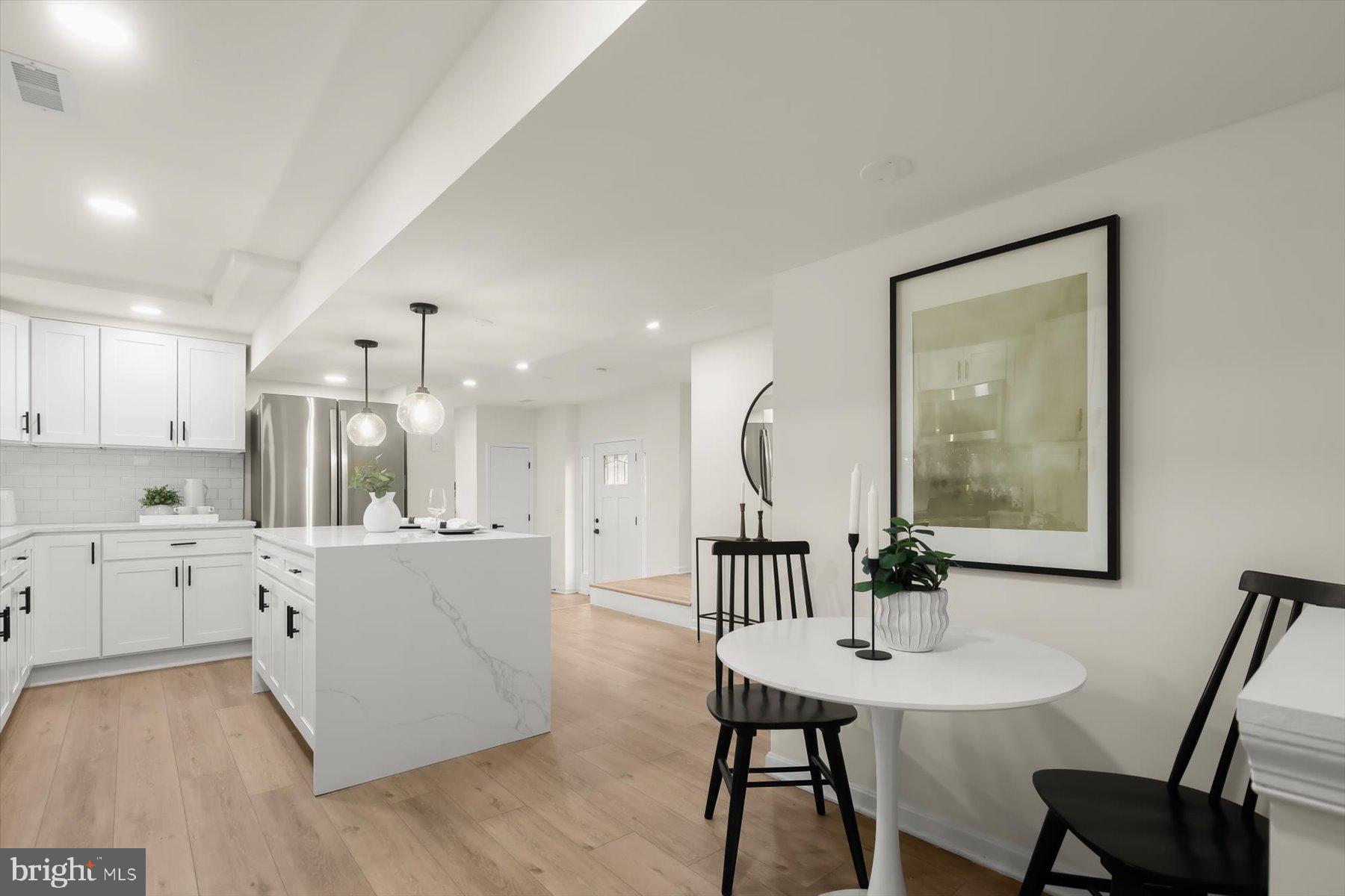 LONDONTOWN - Residential