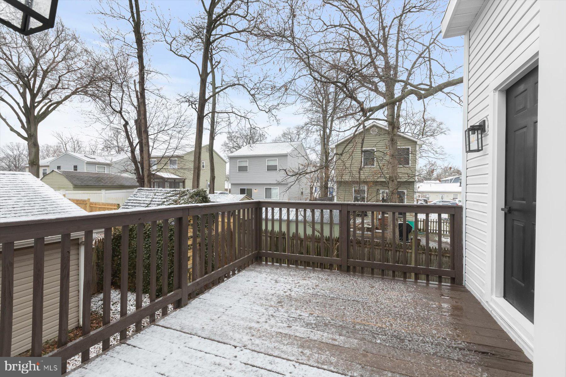 LONDONTOWN - Residential