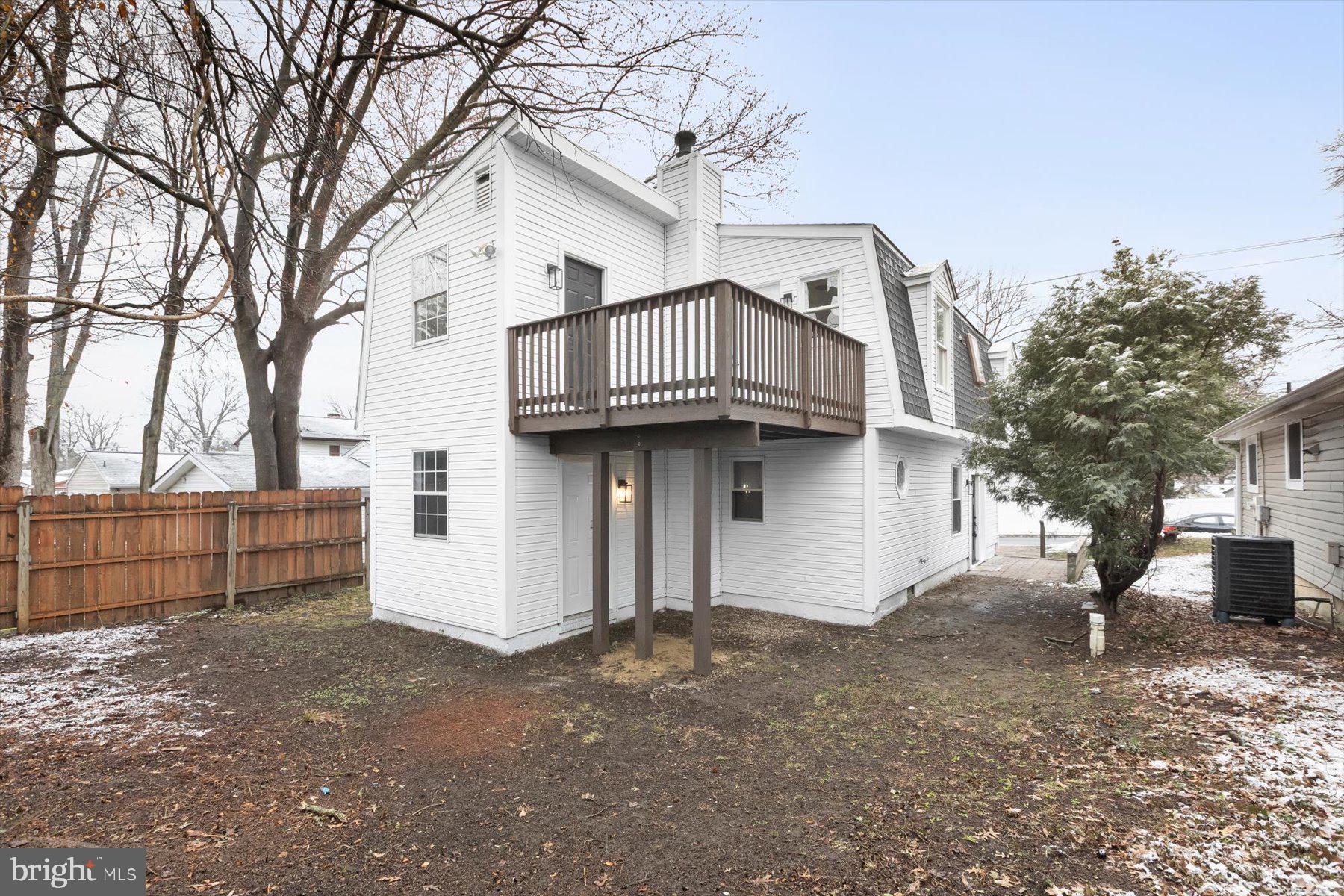 LONDONTOWN - Residential