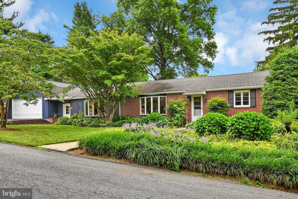 Photo of 156 Conestoga Boulevard, LANCASTER, PA 17602 (MLS # PALA2088518)
