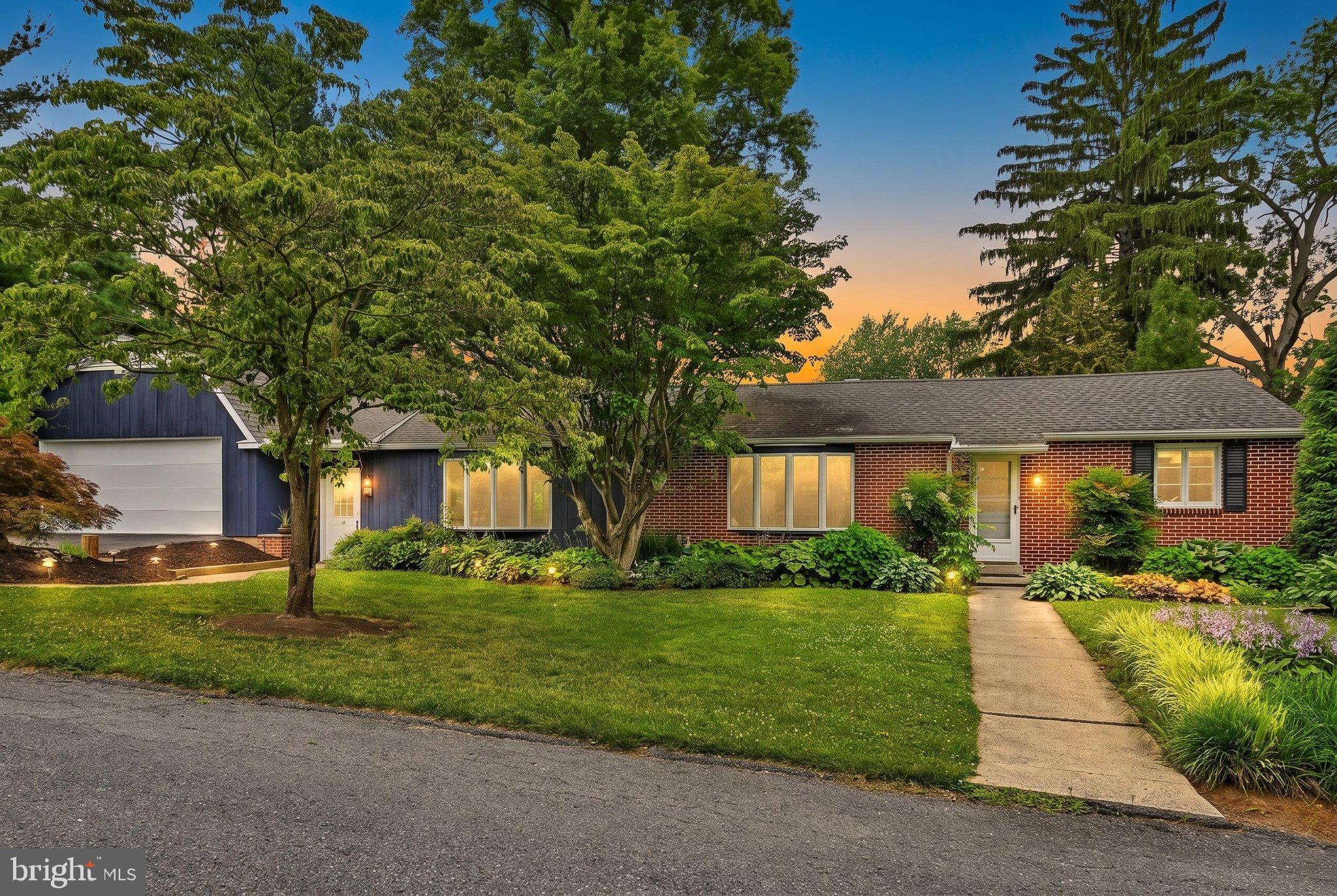 156 CONESTOGA BOULEVARD