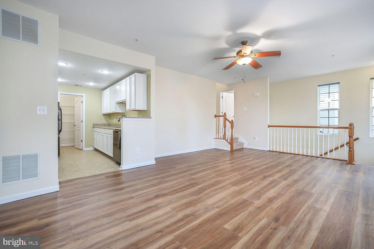 GATEWAY COMMONS - Residential