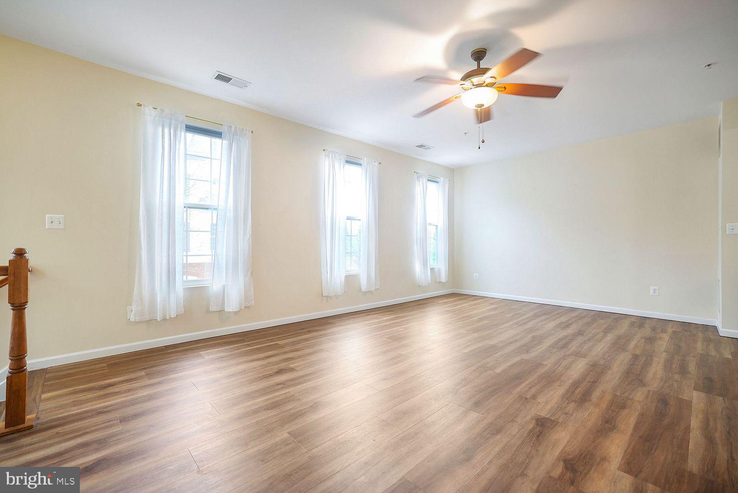 GATEWAY COMMONS - Residential