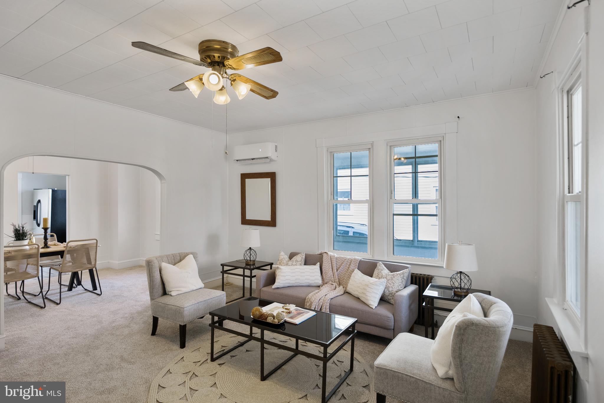 RIVIERA BEACH - Residential