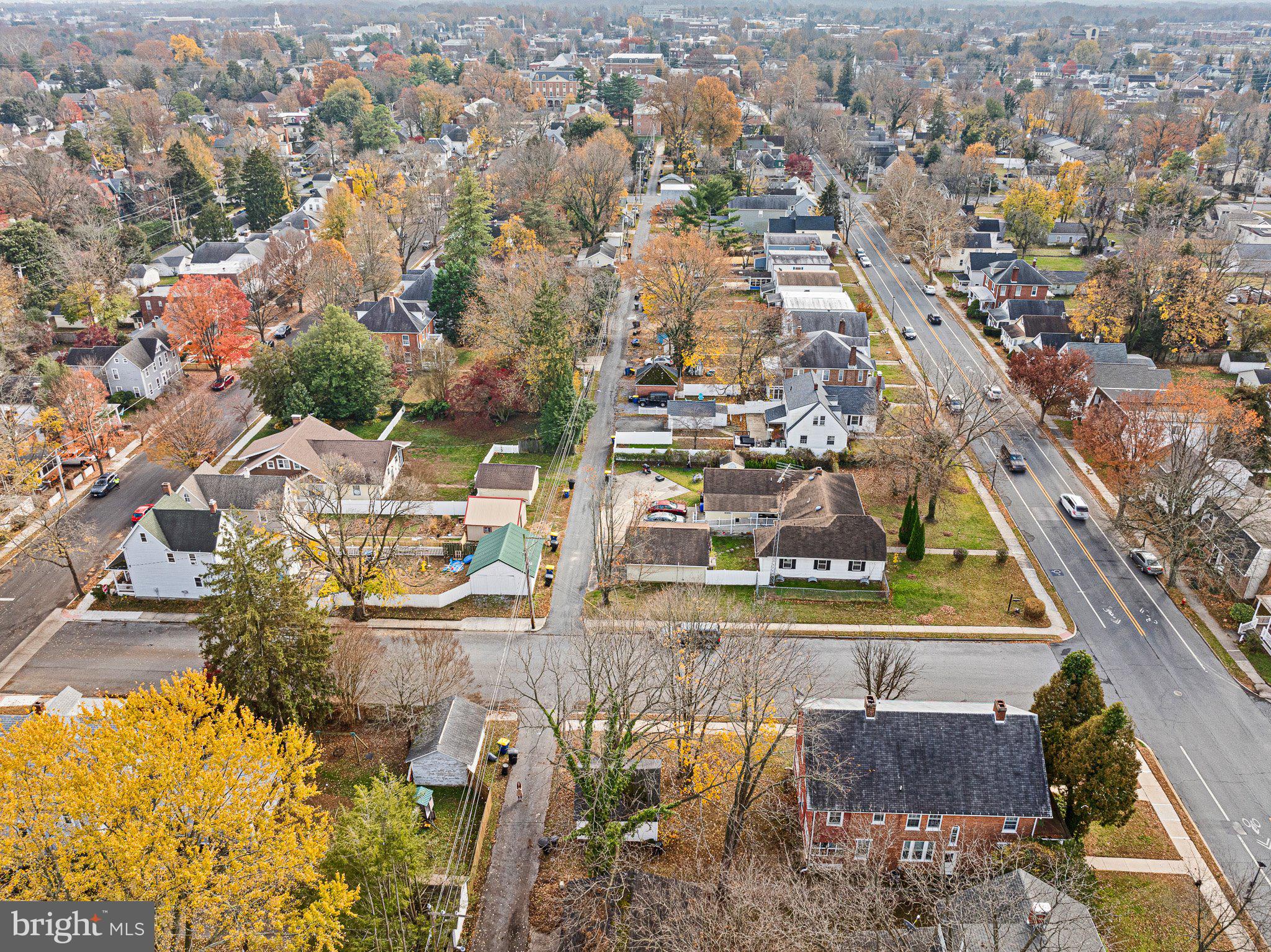 401 N GOVERNORS AVE.