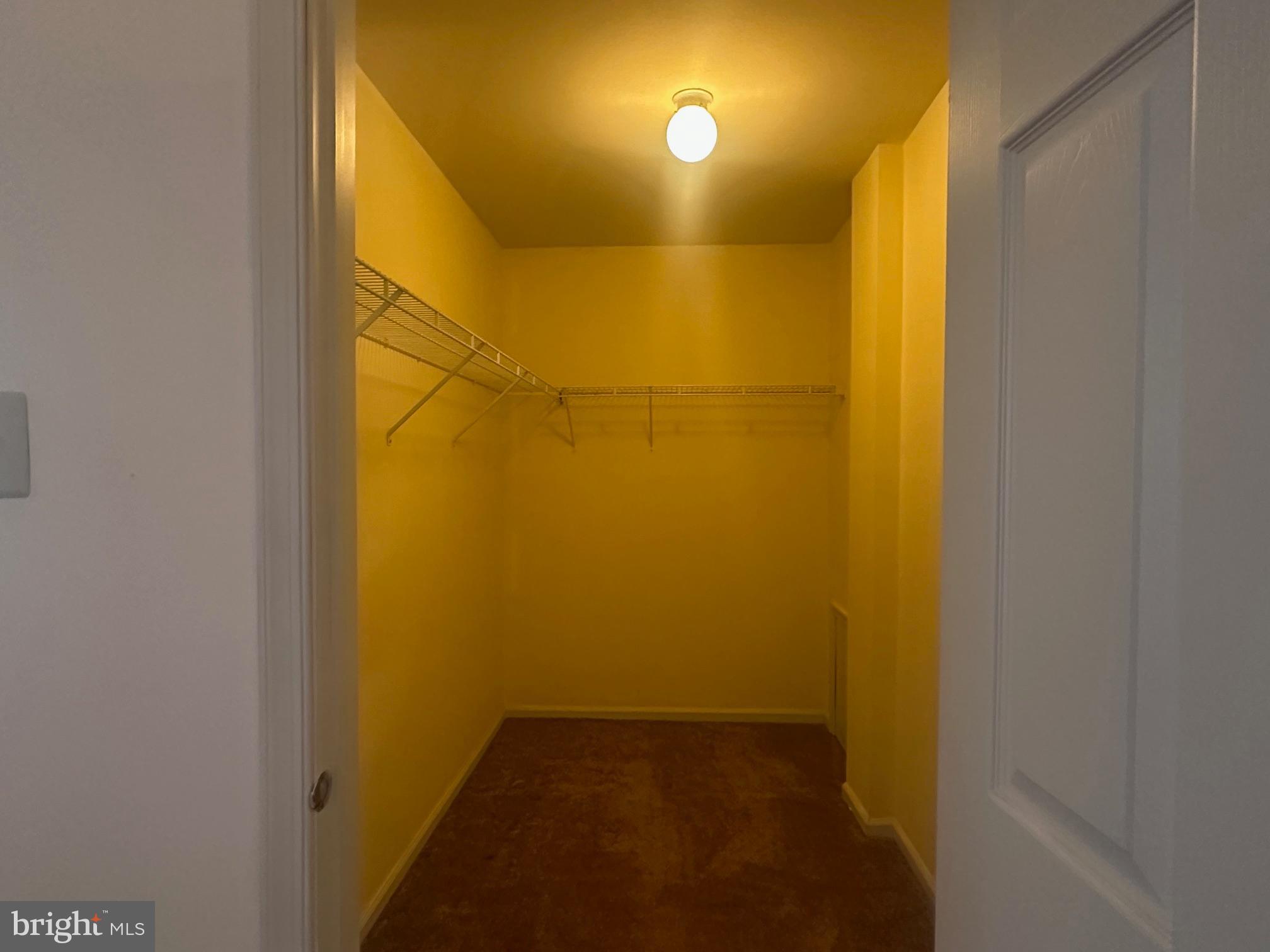 SOMERSET - Residential Lease