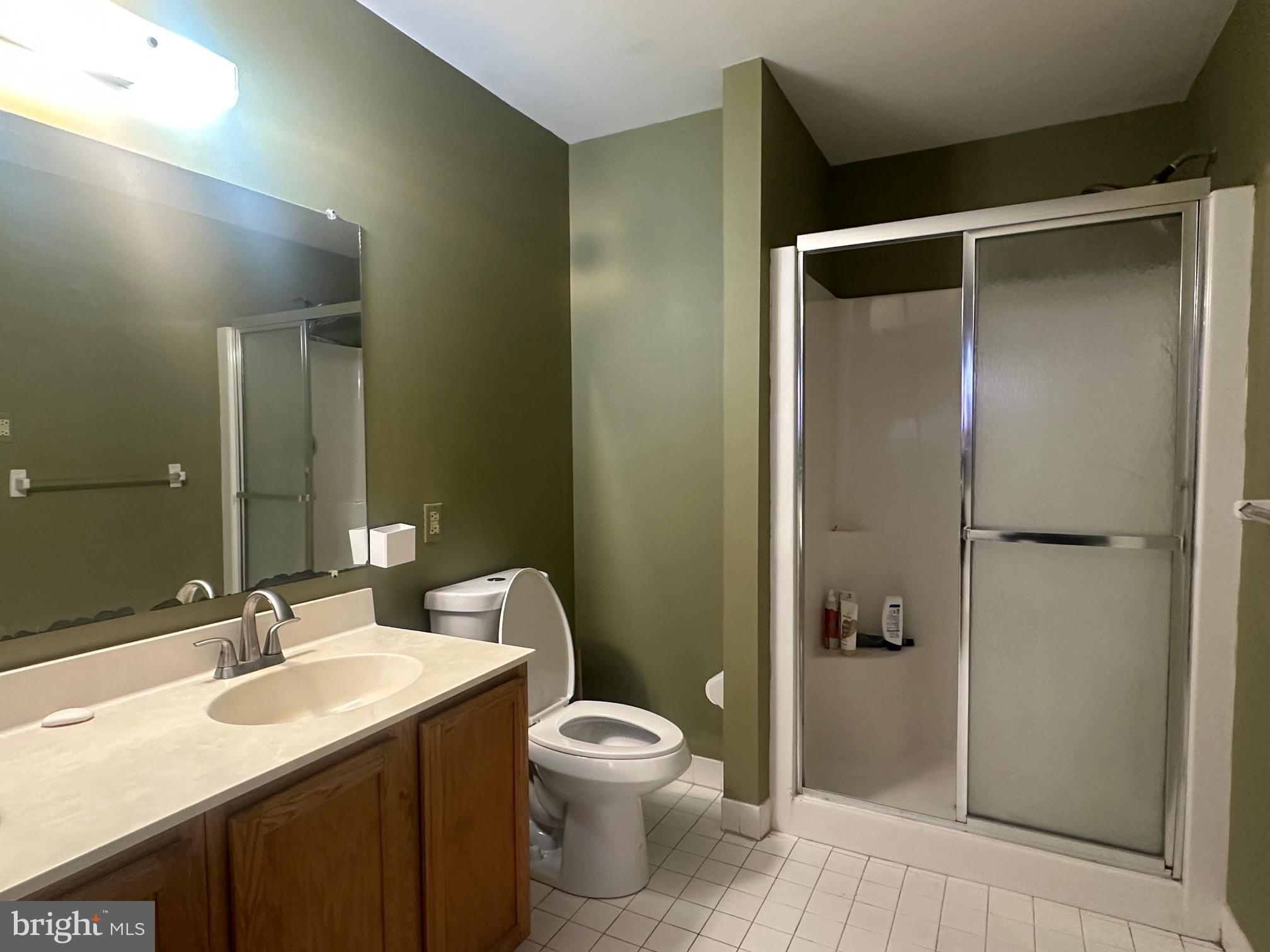 SOMERSET - Residential Lease