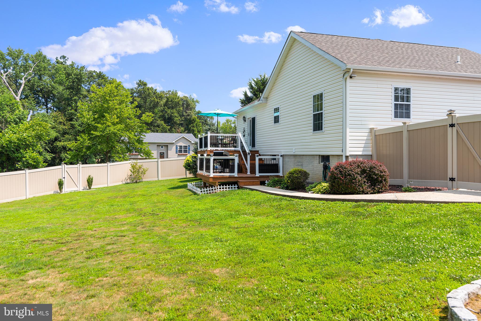 HARBOUR NORTH - Residential