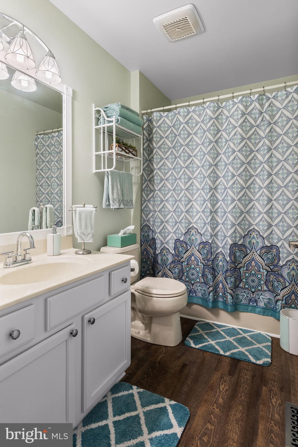 HARBOUR NORTH - Residential