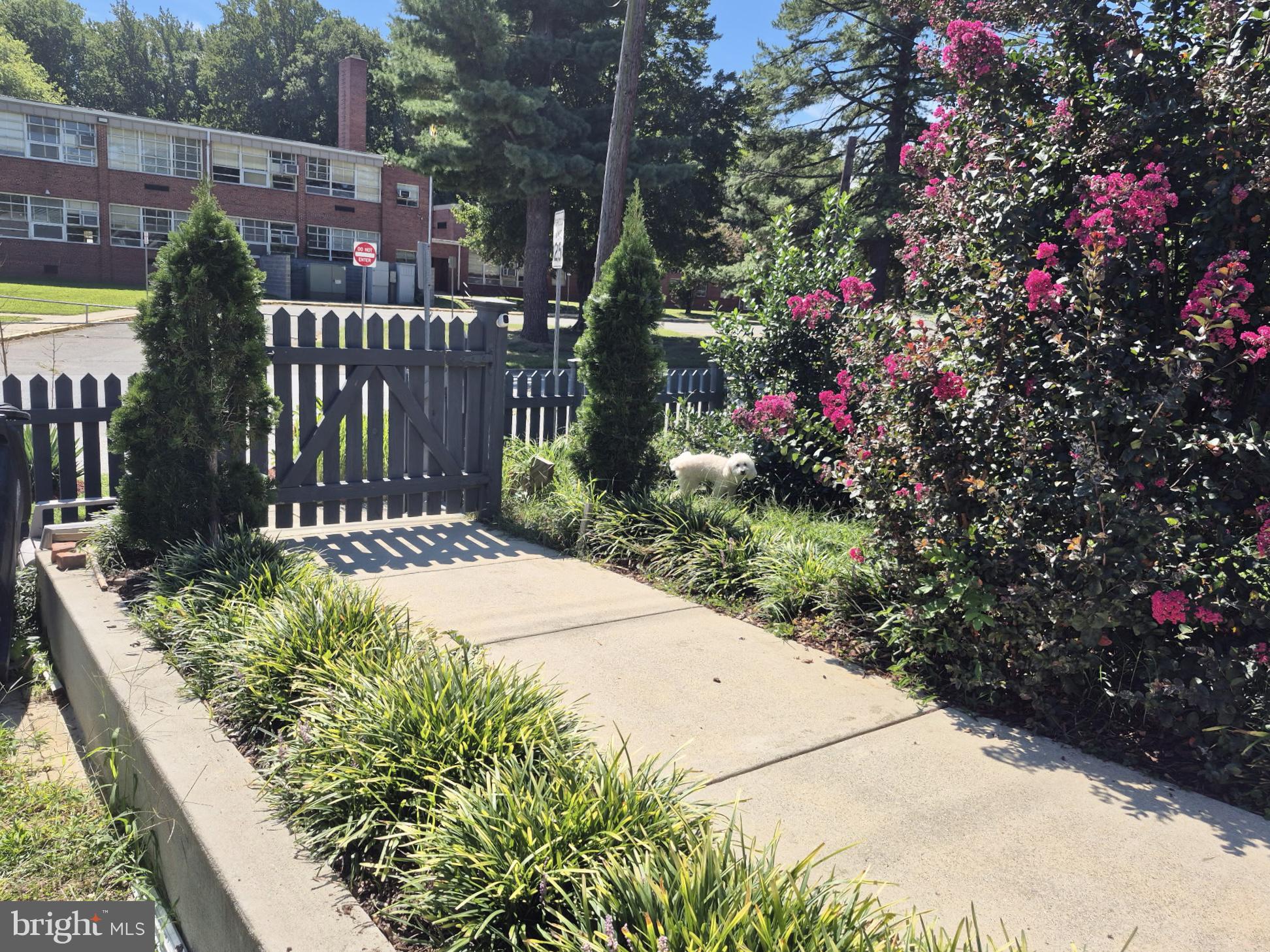 OXON RUN HILLS - Residential