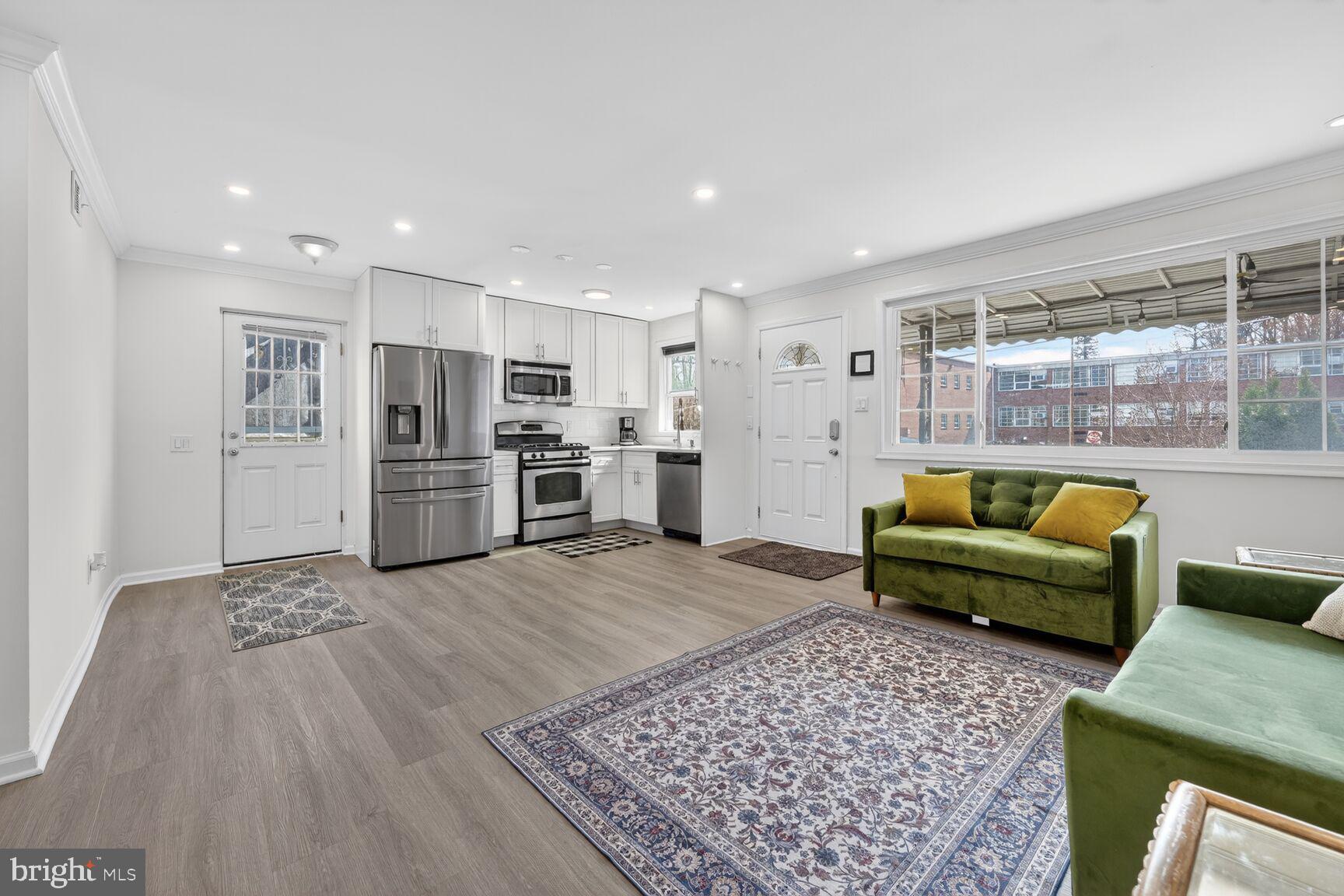 OXON RUN HILLS - Residential