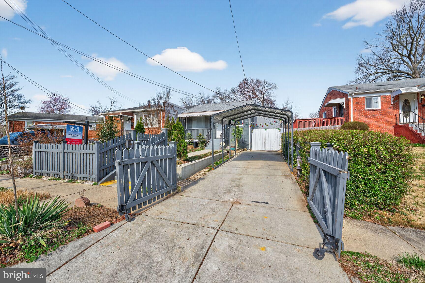 OXON RUN HILLS - Residential