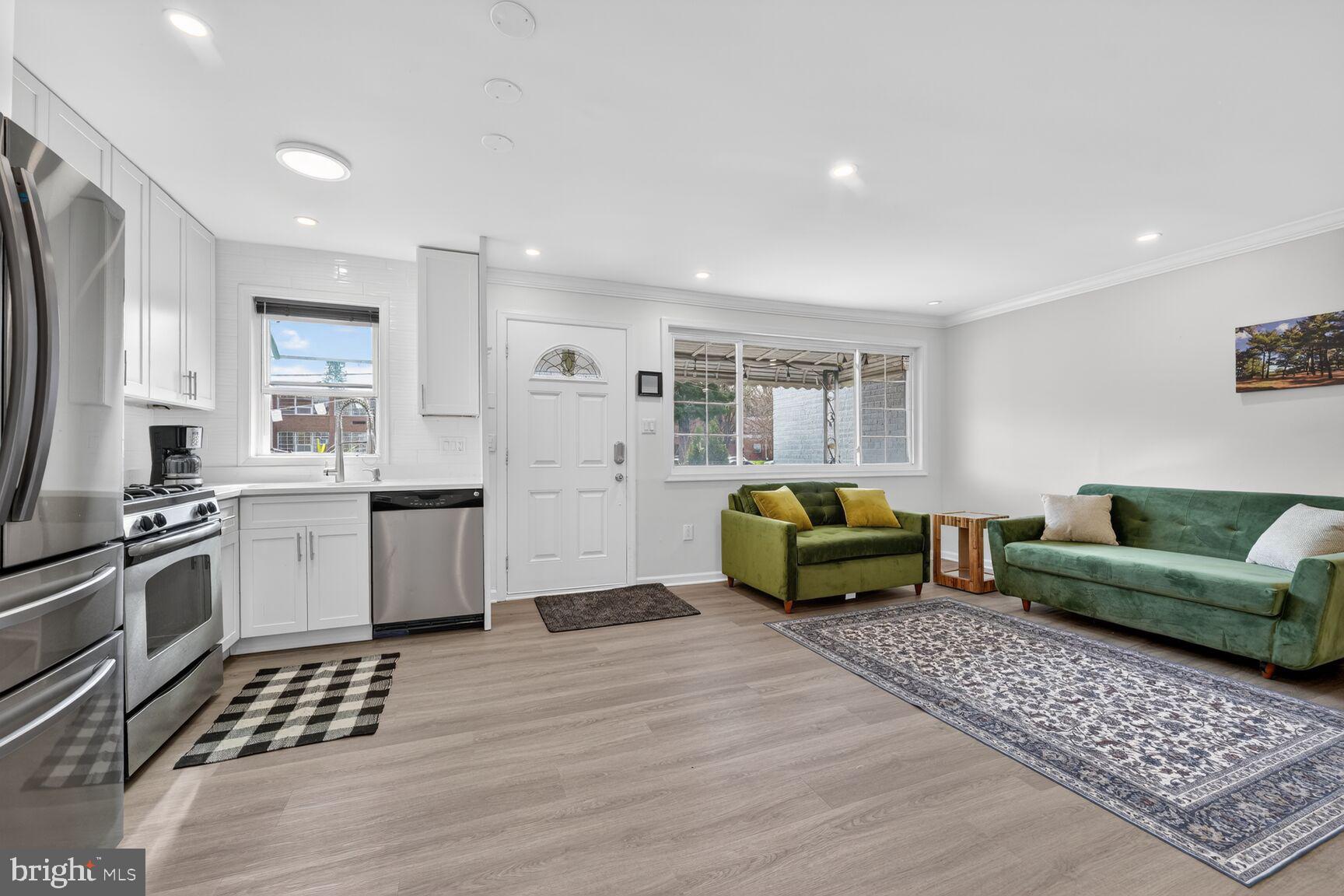 OXON RUN HILLS - Residential