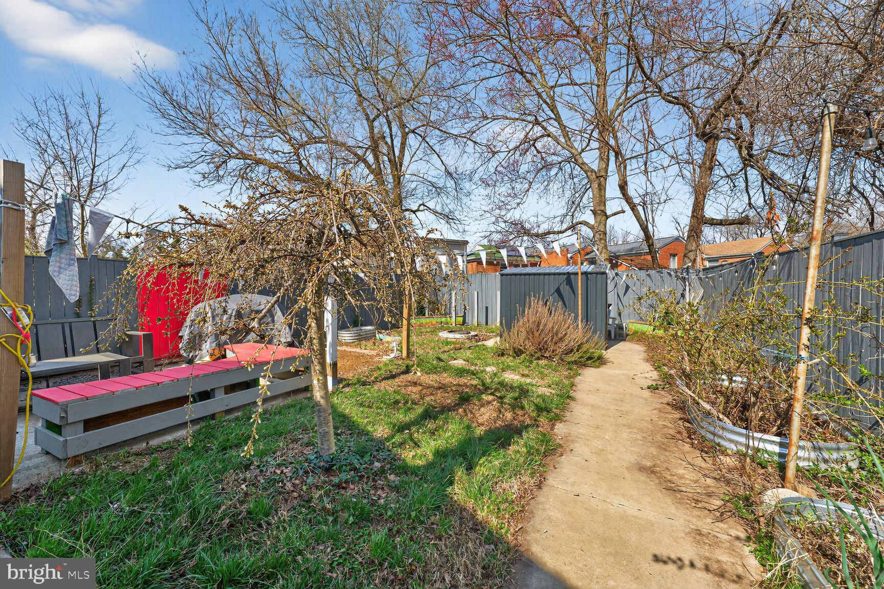 OXON RUN HILLS - Residential