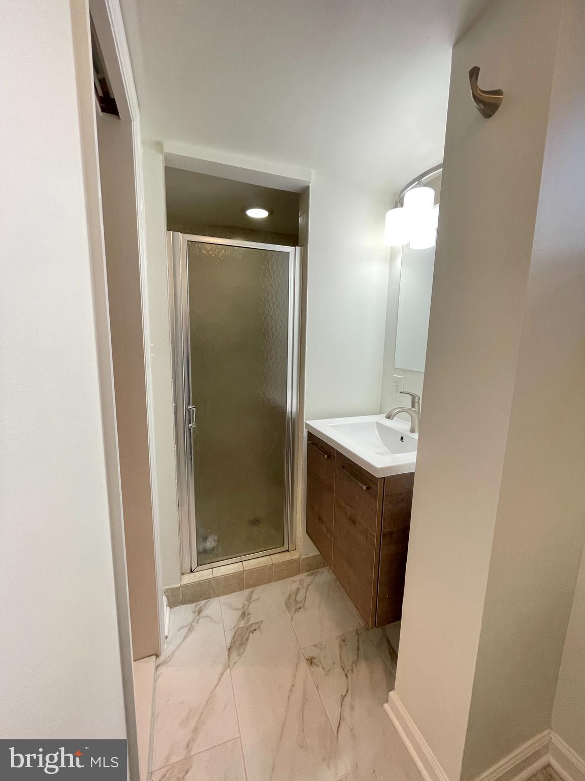 OXON RUN HILLS - Residential