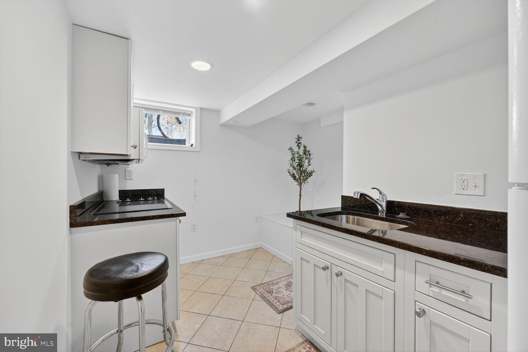 OXON RUN HILLS - Residential