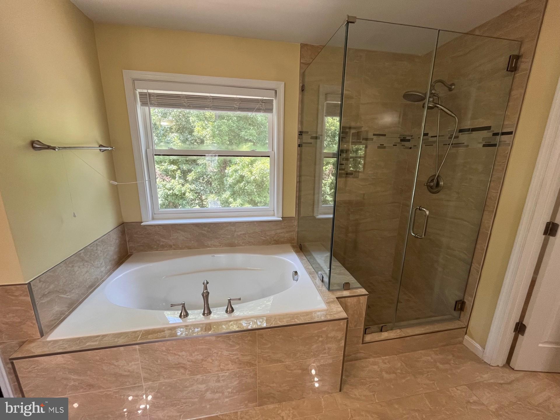 EAGLES POINTE - Residential Lease