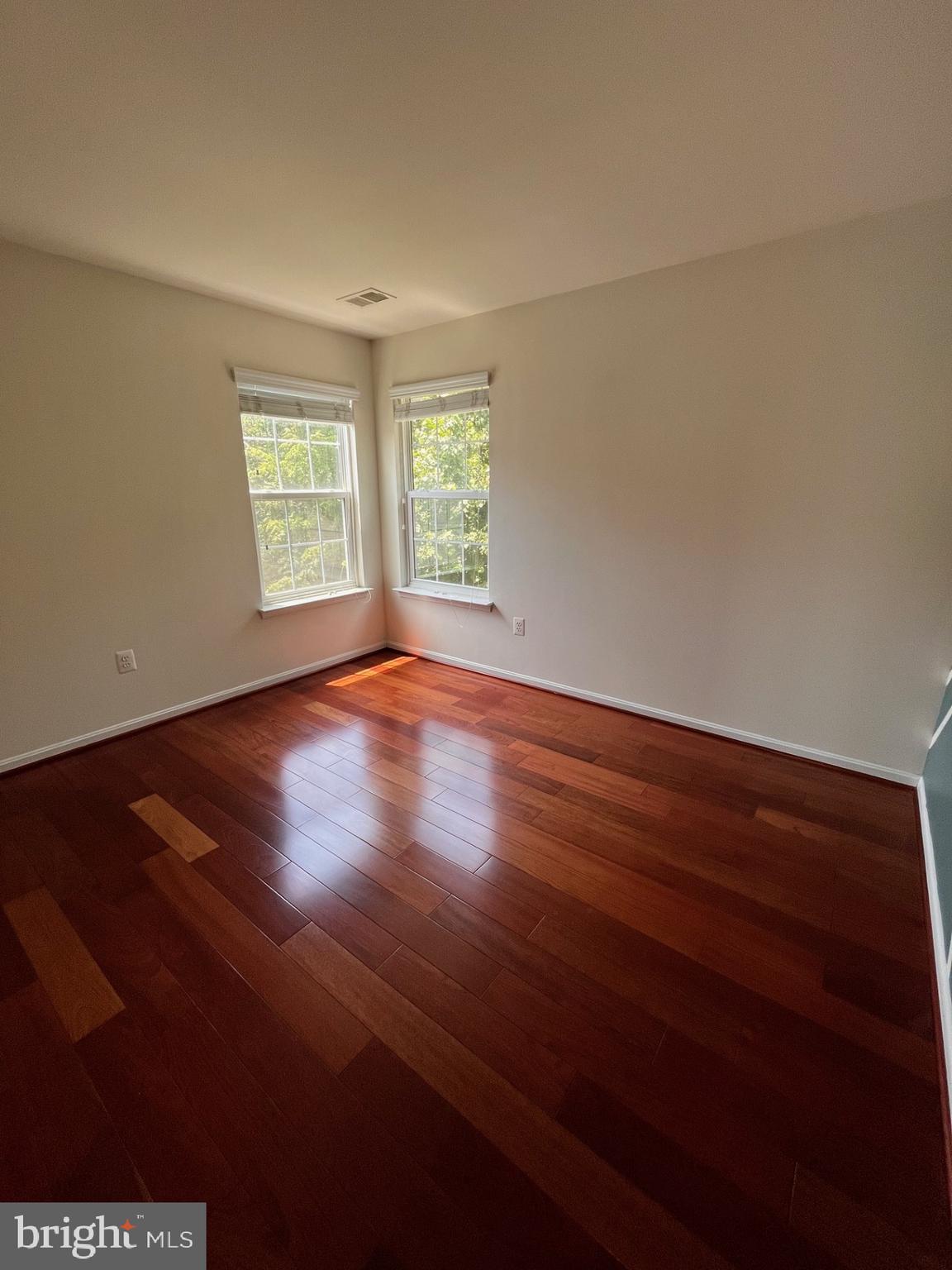 EAGLES POINTE - Residential Lease