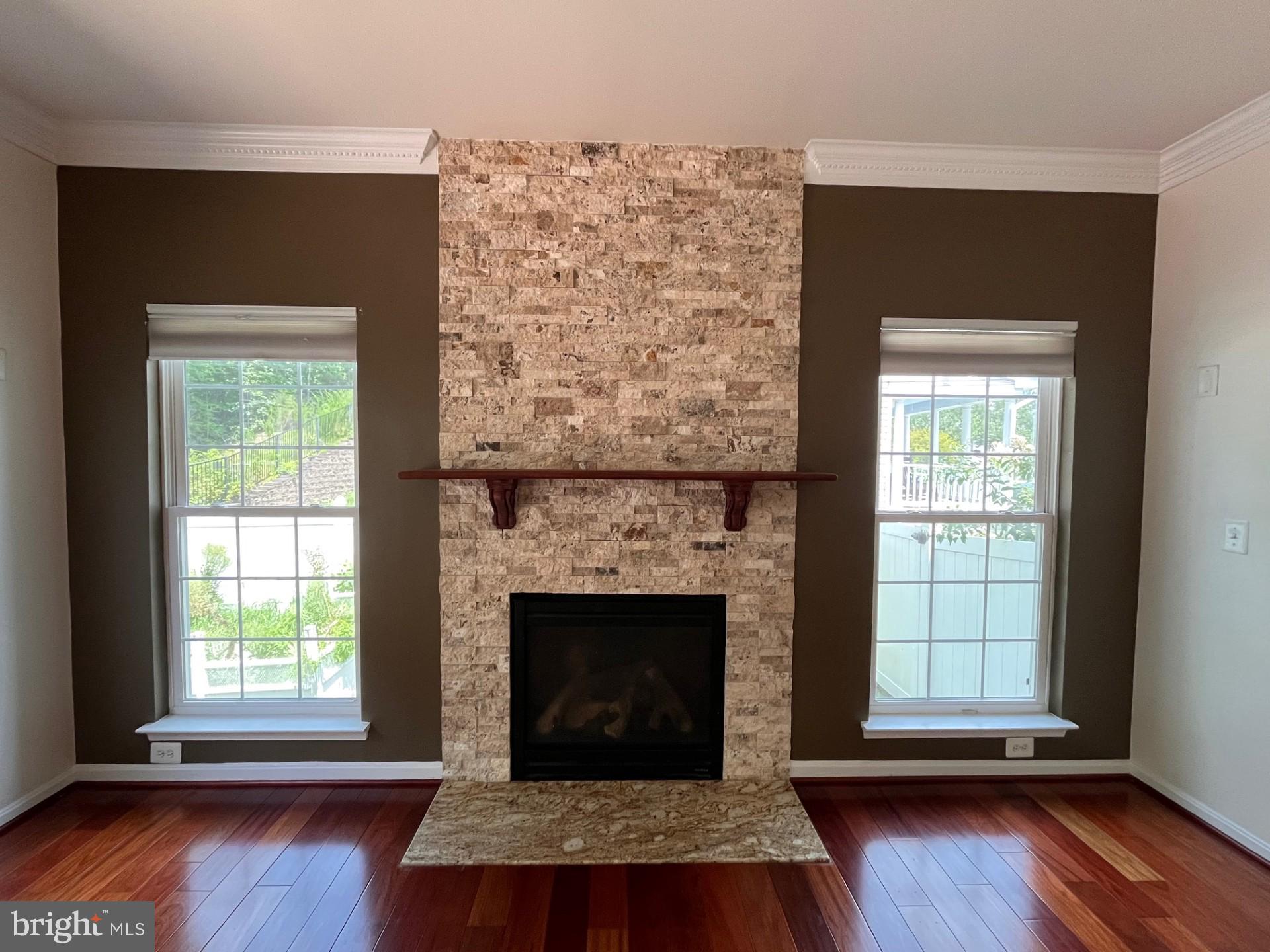 EAGLES POINTE - Residential Lease