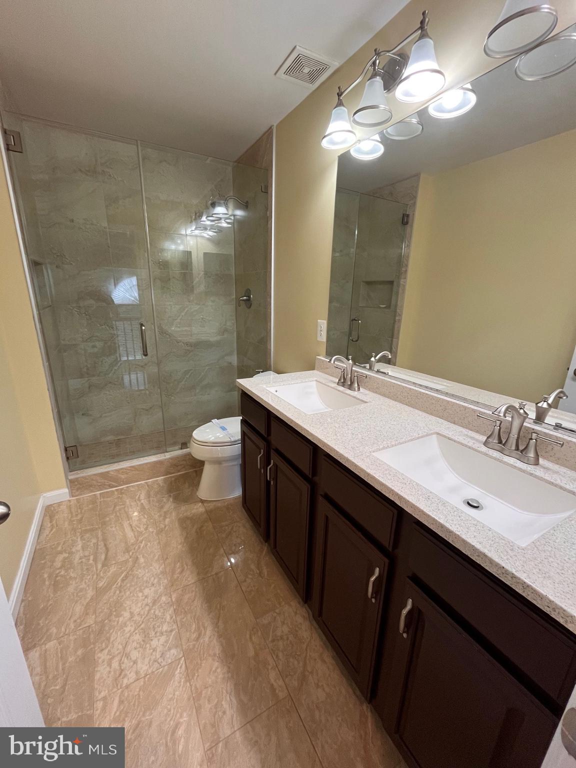 EAGLES POINTE - Residential Lease