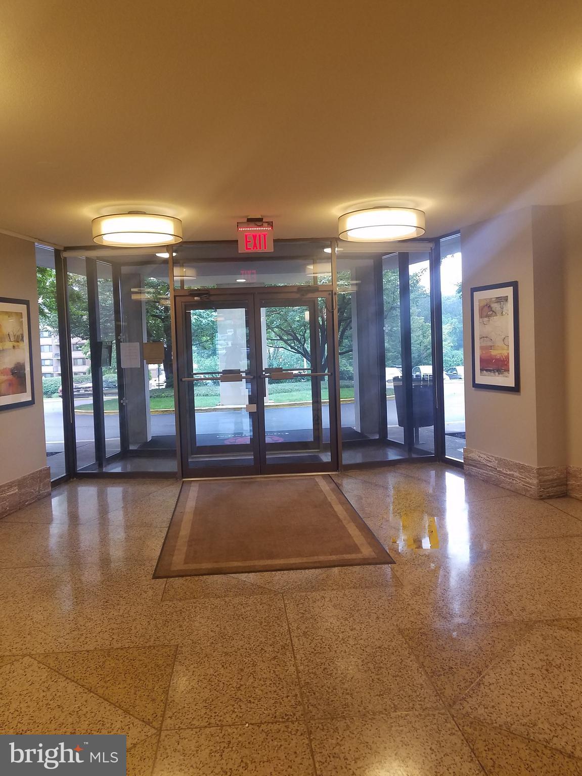 UNIVERSITY TOWERS CODM - Residential