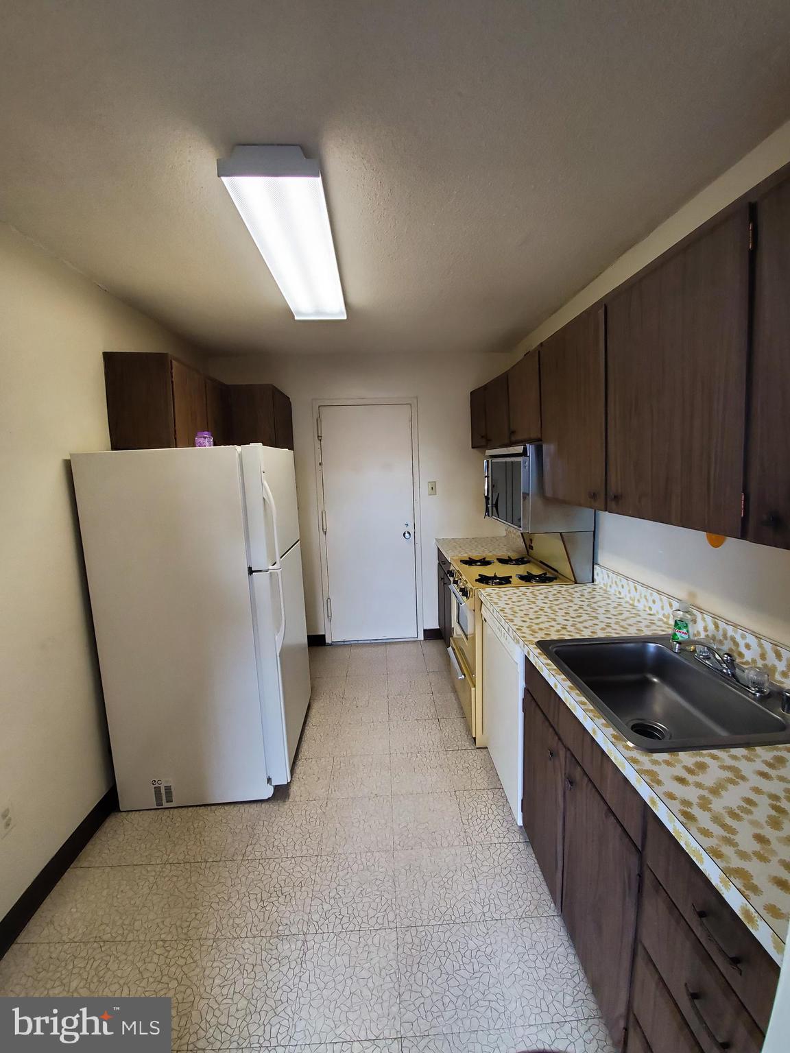 UNIVERSITY TOWERS CODM - Residential