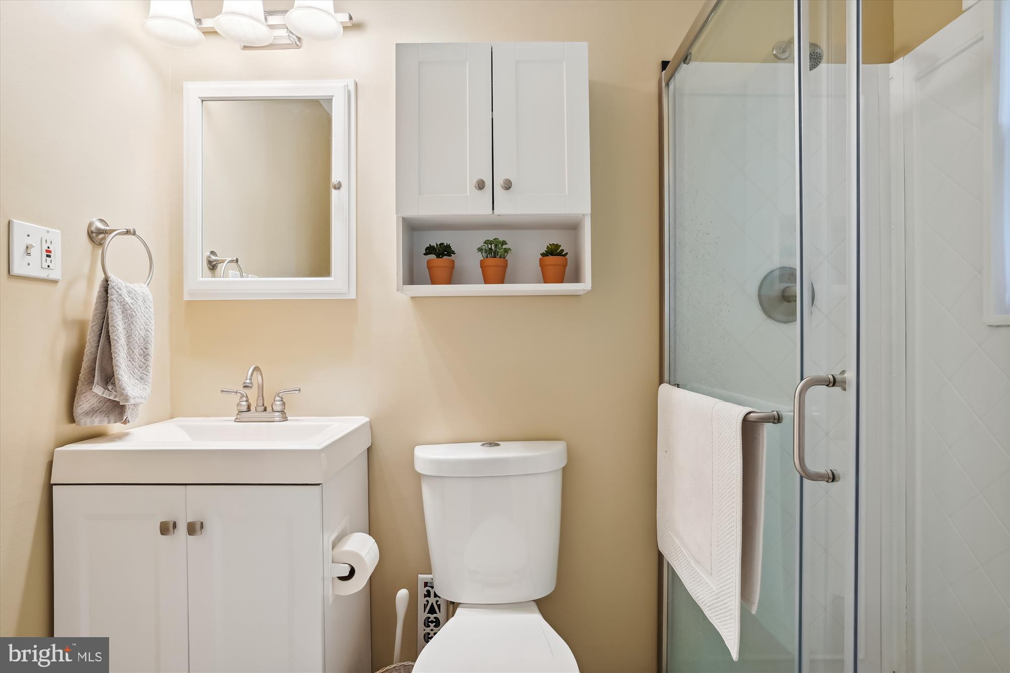 SUBURBIA - Residential