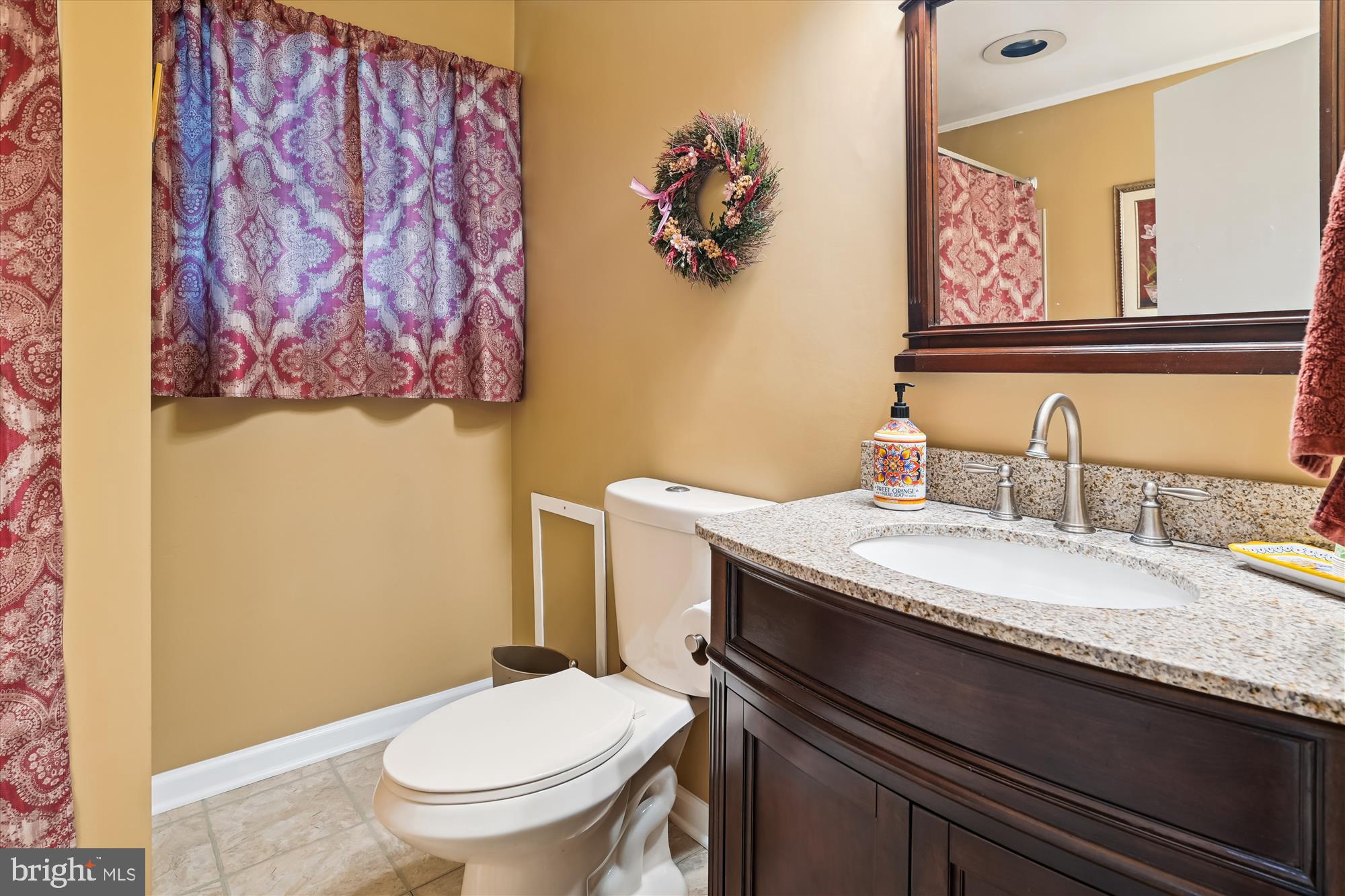 SUBURBIA - Residential