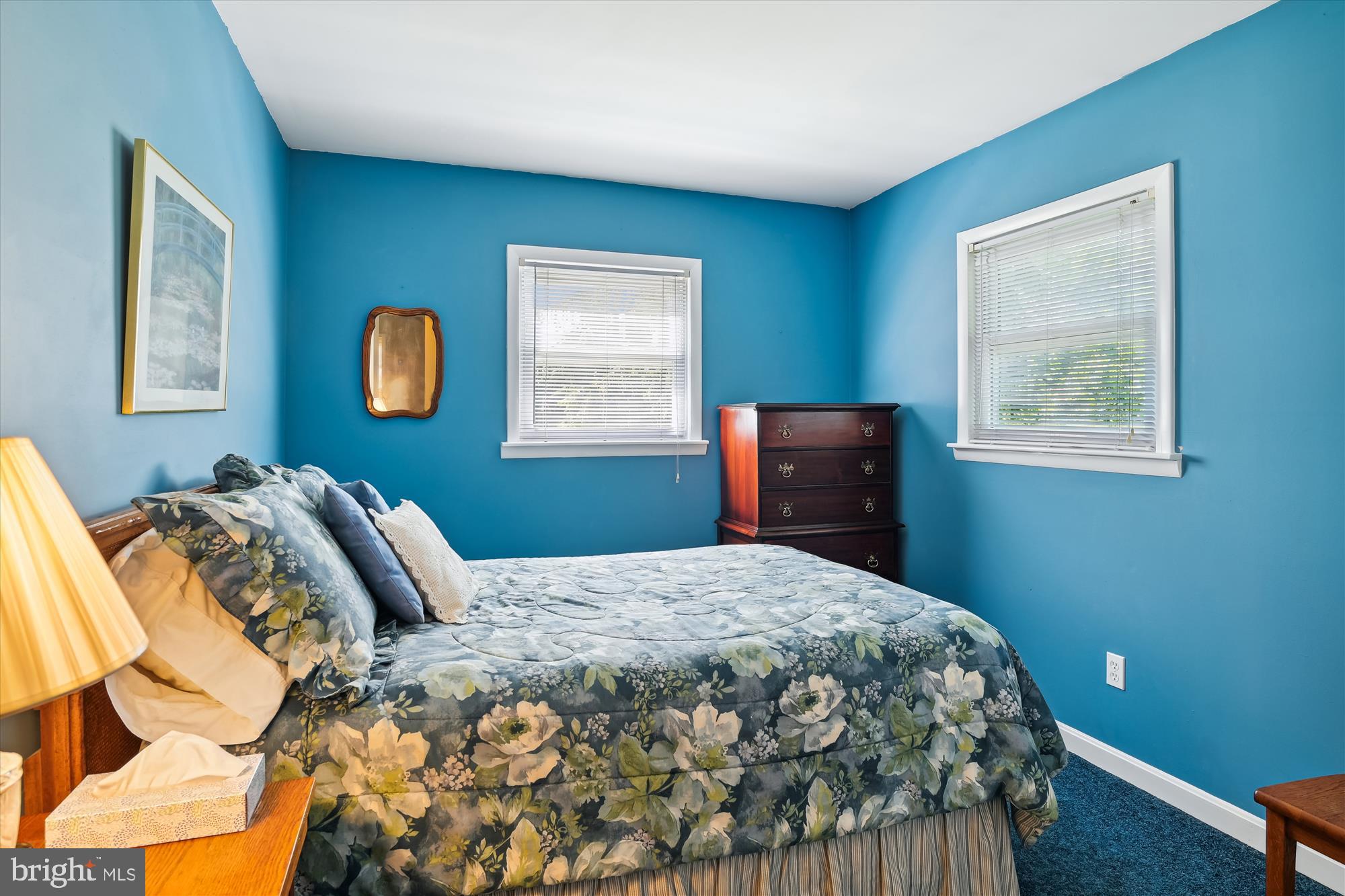 SUBURBIA - Residential