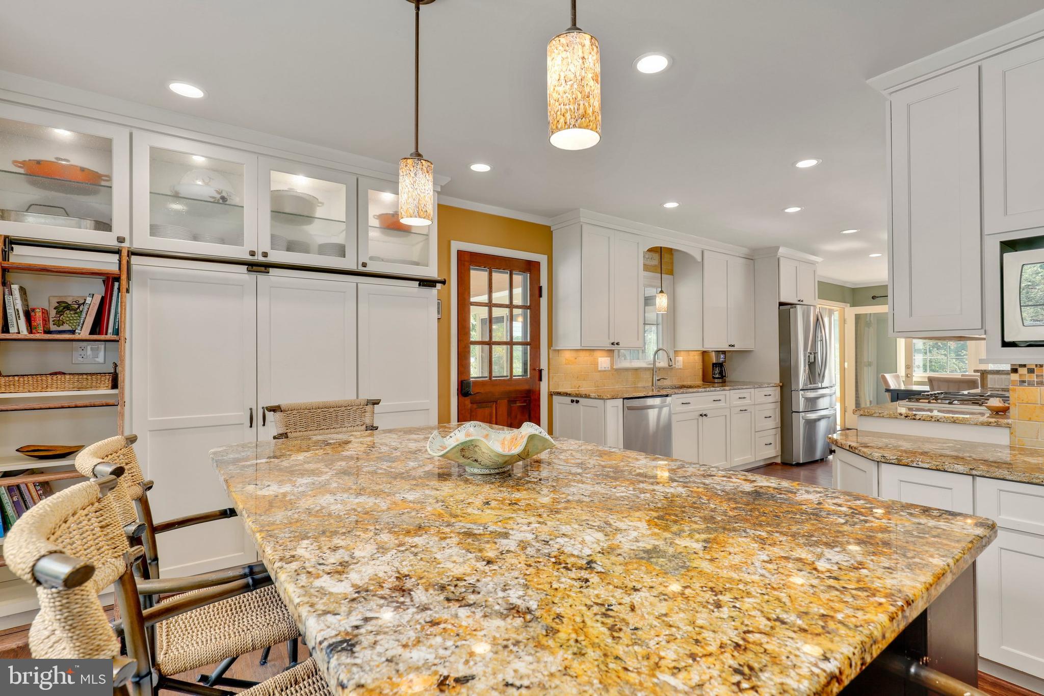 OAK HILL - Residential