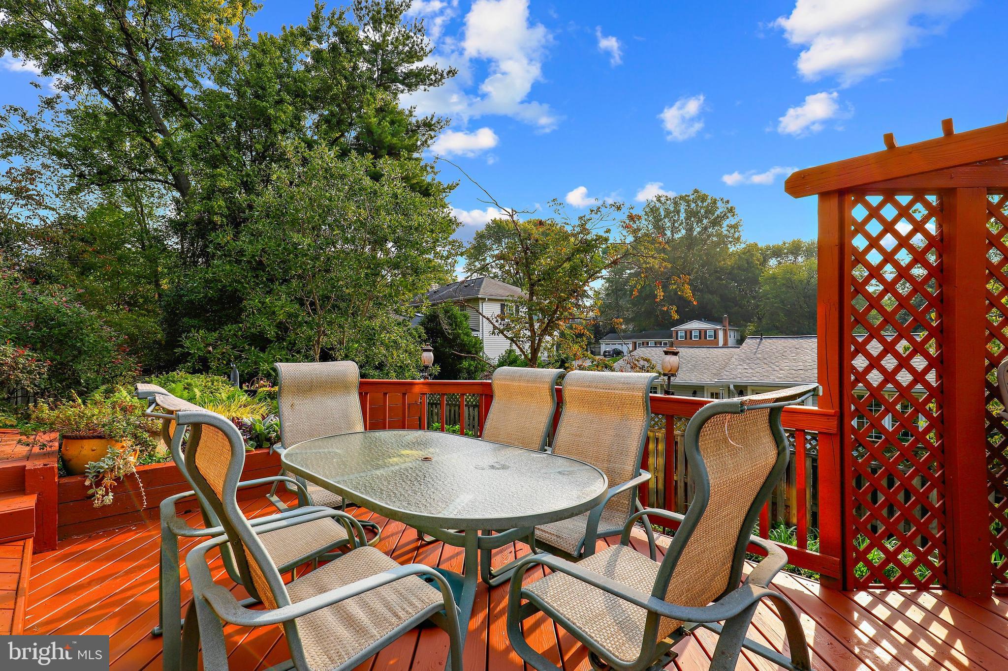 OAK HILL - Residential