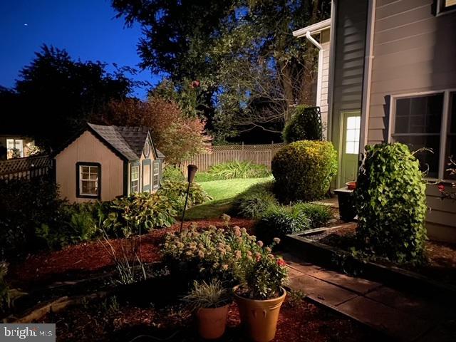 OAK HILL - Residential