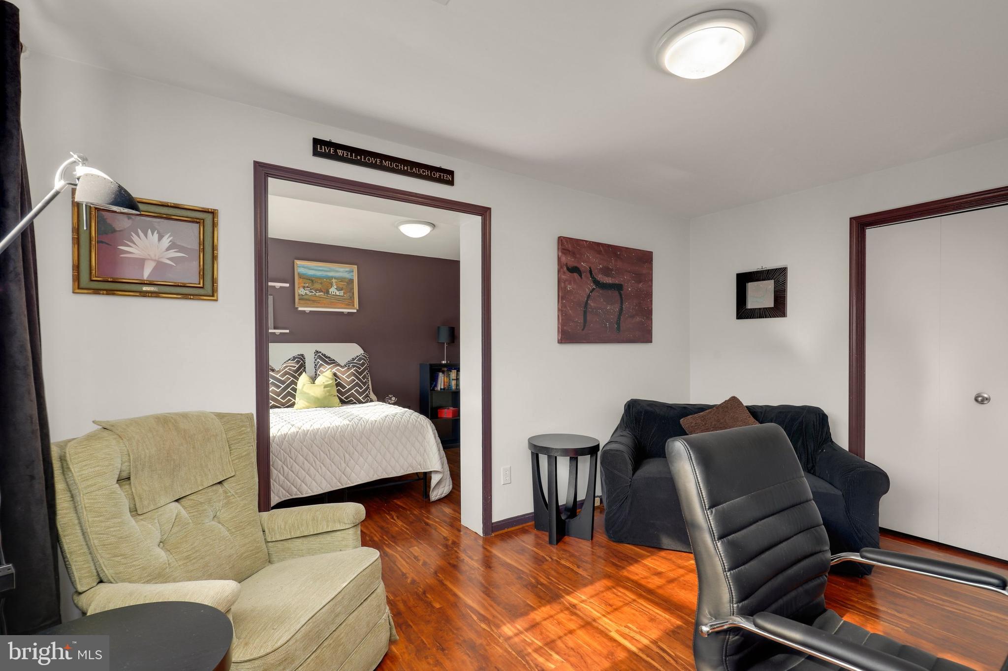 OAK HILL - Residential